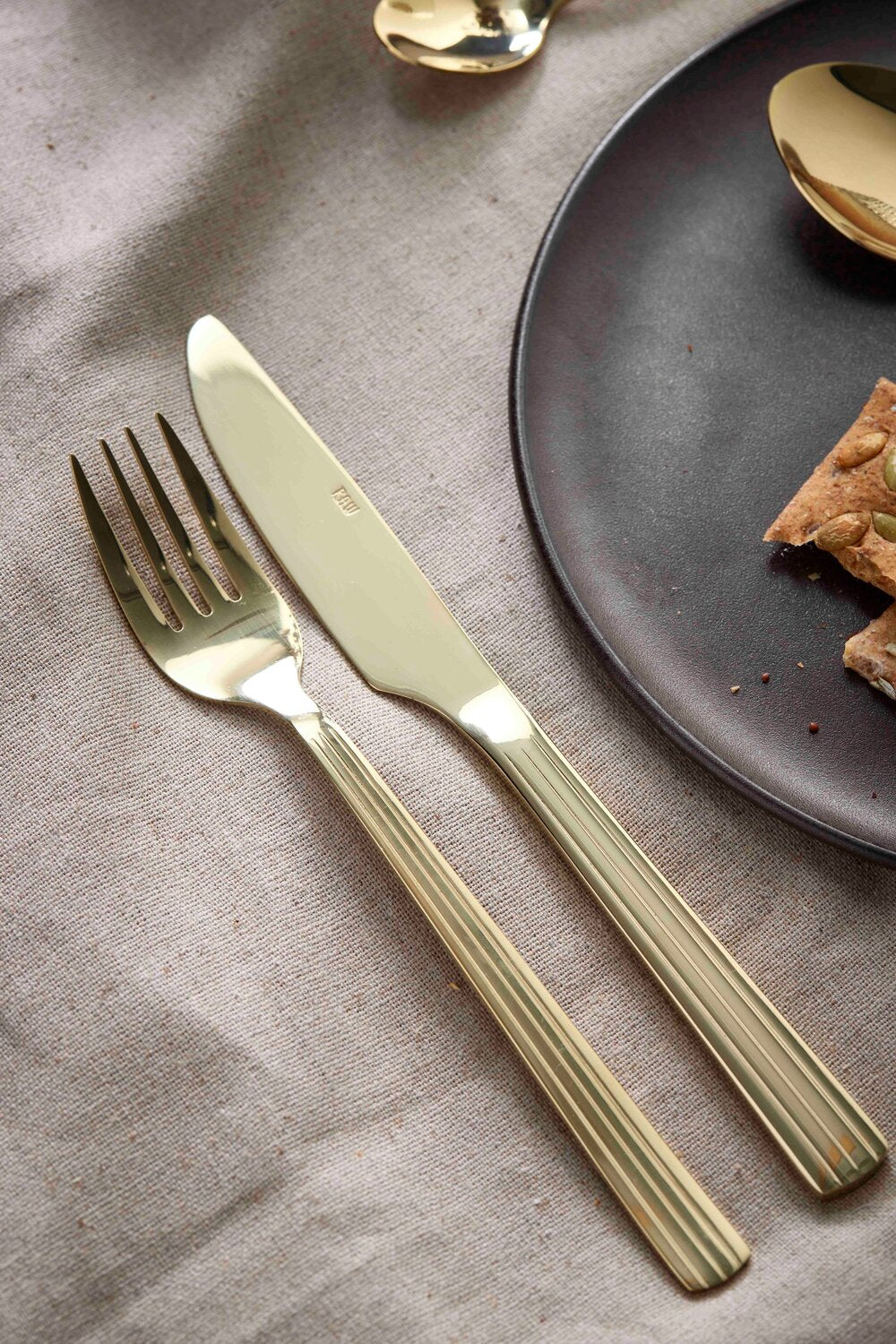 Bestiksæt, champagne guldfarvet - 24 dele